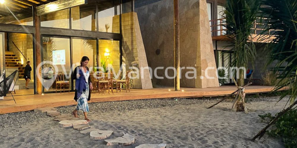 Casa Manta en Vichayito, 14 huéspedes en 5 habitaciones