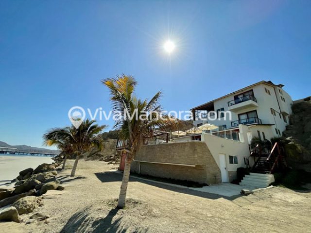 Se vende casa en El Ñuro, a orillas del mar en condominio privado