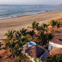Villa Paraíso, a new beach house rental at Punta Sal beach